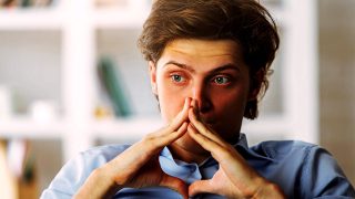 Nevrotiklerde olumsuz duygular ve mod dalgalanmaları