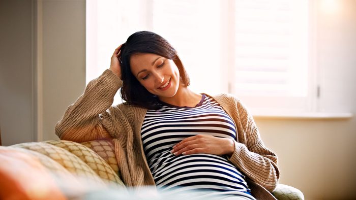 Bebeklerin doğumdan önce dil öğrenme başladığı belirtiliyor