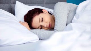 Uyku kalitesi kişinin yürüyüş şeklinden tahmin edilebilir mi?