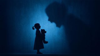 Çocukluk travmaları beyni nasıl değiştiriyor?